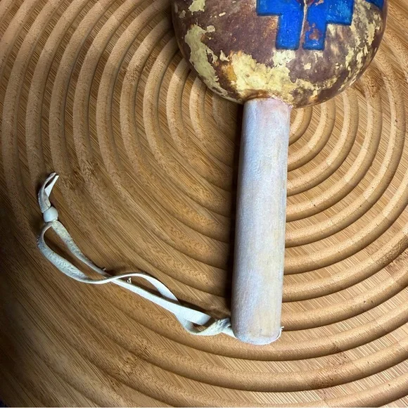 Vintage Native American Handmade & Painted Shaman Hopi Ground Rattle